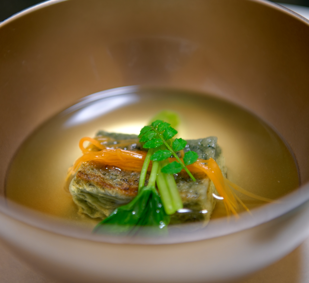 Spinach and tofu delight from the dinner at Matsuya Hotel.
#japan #photography #travel #photo #kirt #cathey #tokyodotphoto #nikon #street #nature #culture #food